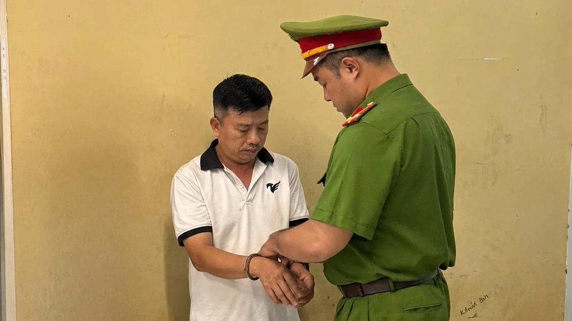 Nguyên Trưởng Ban quản lý chung cư bị bắt vì lừa bán căn hộ tái định cư