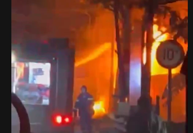 Cháy nhà lúc 1 giờ sáng khiến 3 mẹ con tử vong tại TPHCM: Hàng xóm nỗ lực dập lửa nhưng bất thành