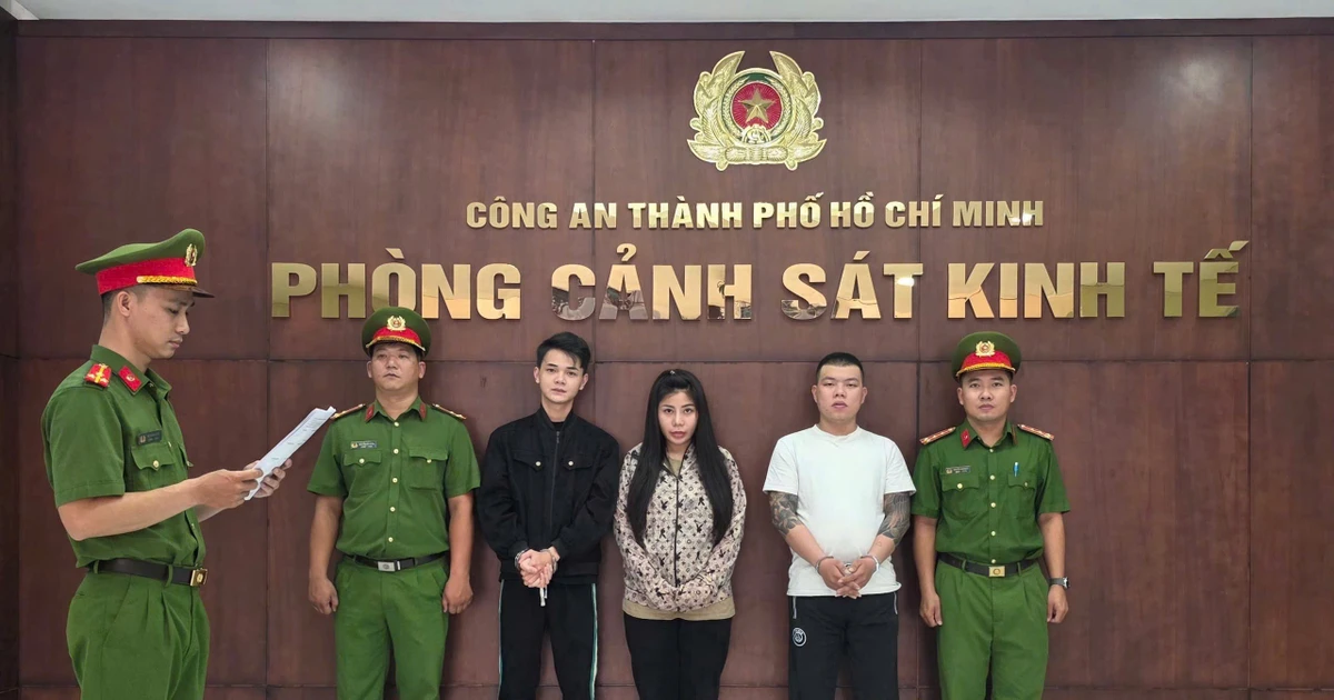Công an TPHCM phá đường dây buôn bán khí cười có doanh thu hơn 10 tỷ đồng