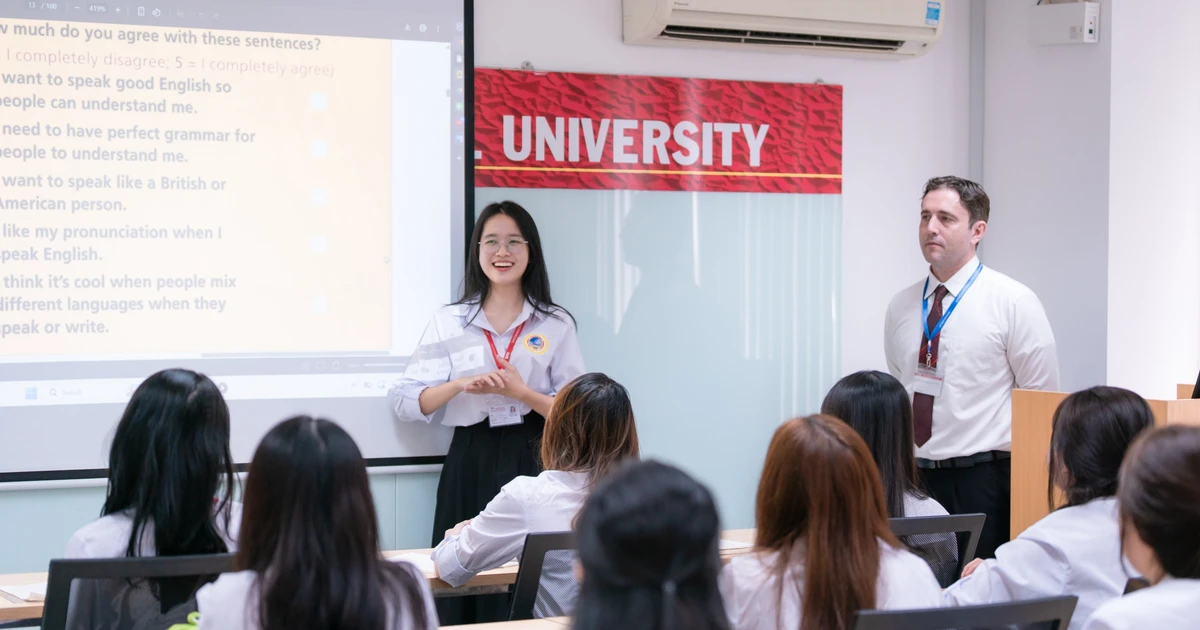 Các trường đại học phía Nam tiếp tục công bố điểm chuẩn, nhiều ngành vượt 25 điểm