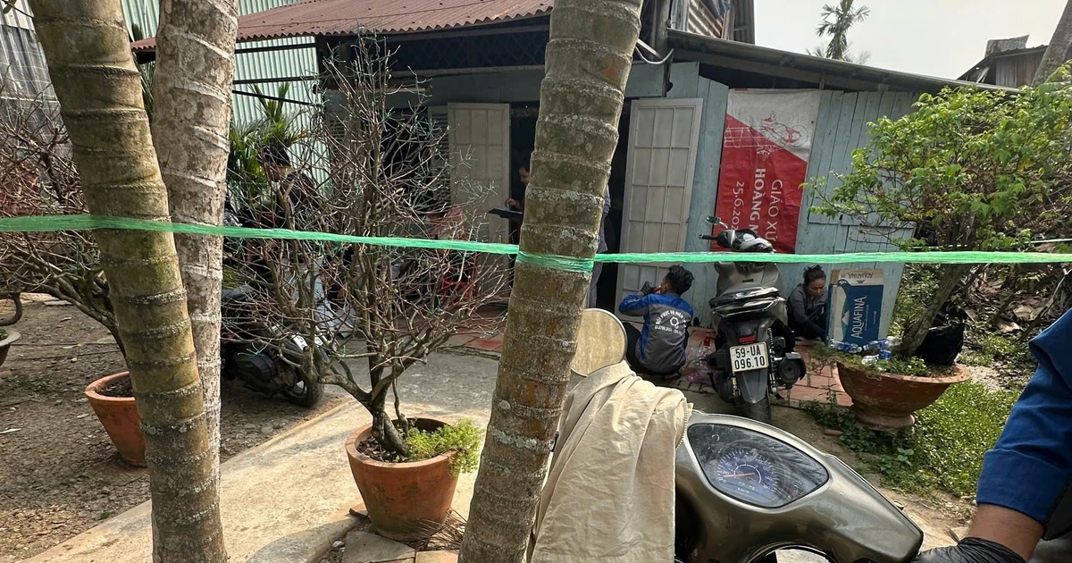 Hai vợ chồng tử vong bất thường trong nhà ở TPHCM