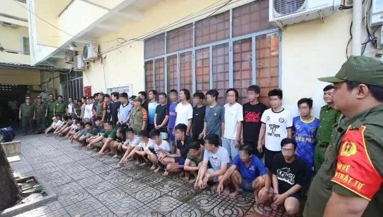 Bóc gỡ đường dây mua bán ma túy quy mô lớn qua mạng xã hội