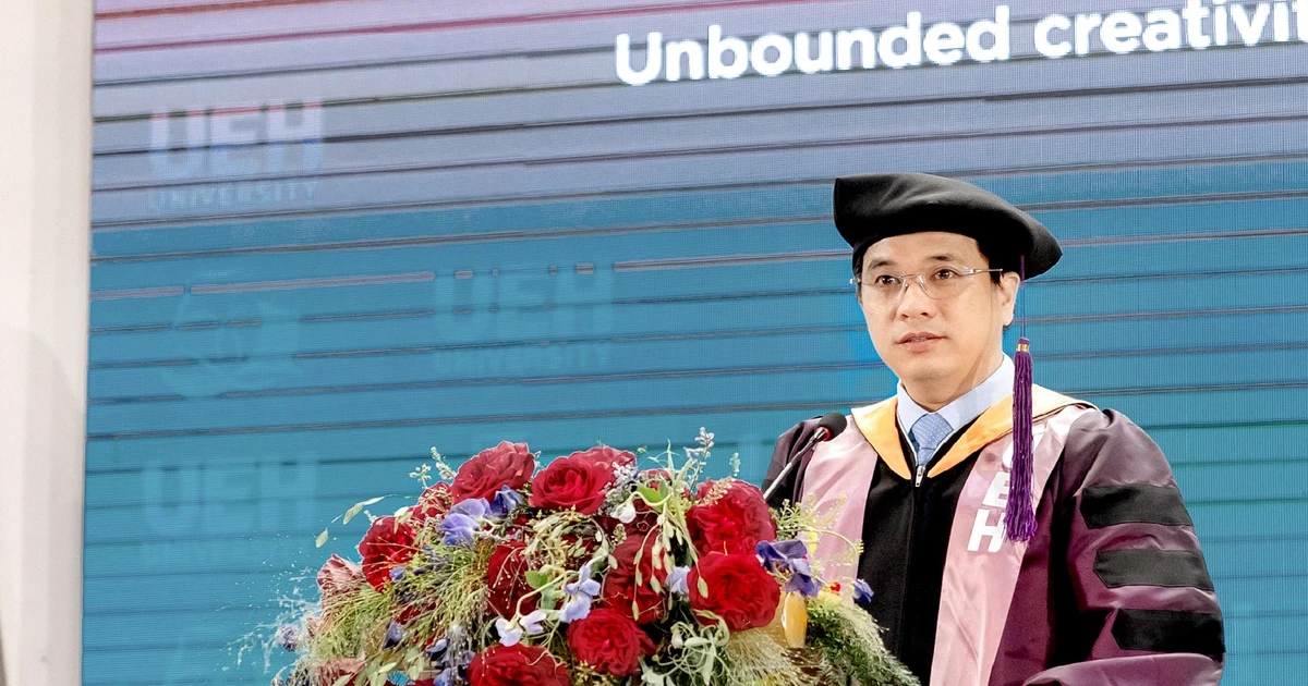 Đại học Kinh tế TPHCM có Giám đốc mới từng là thủ khoa của trường