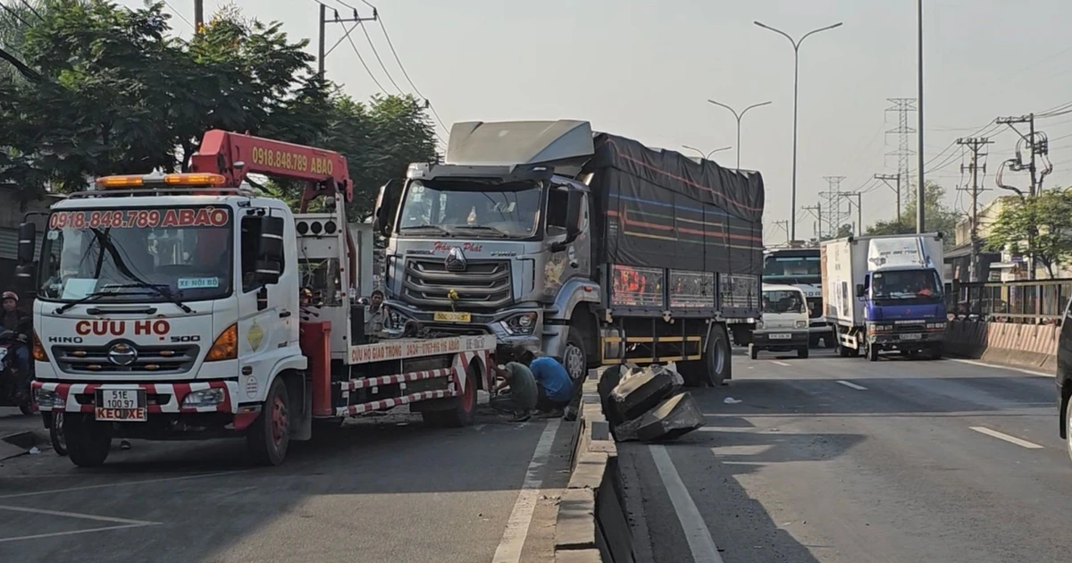 Cuối tuần, giao thông nhiều cửa ngõ TP.HCM ùn tắc