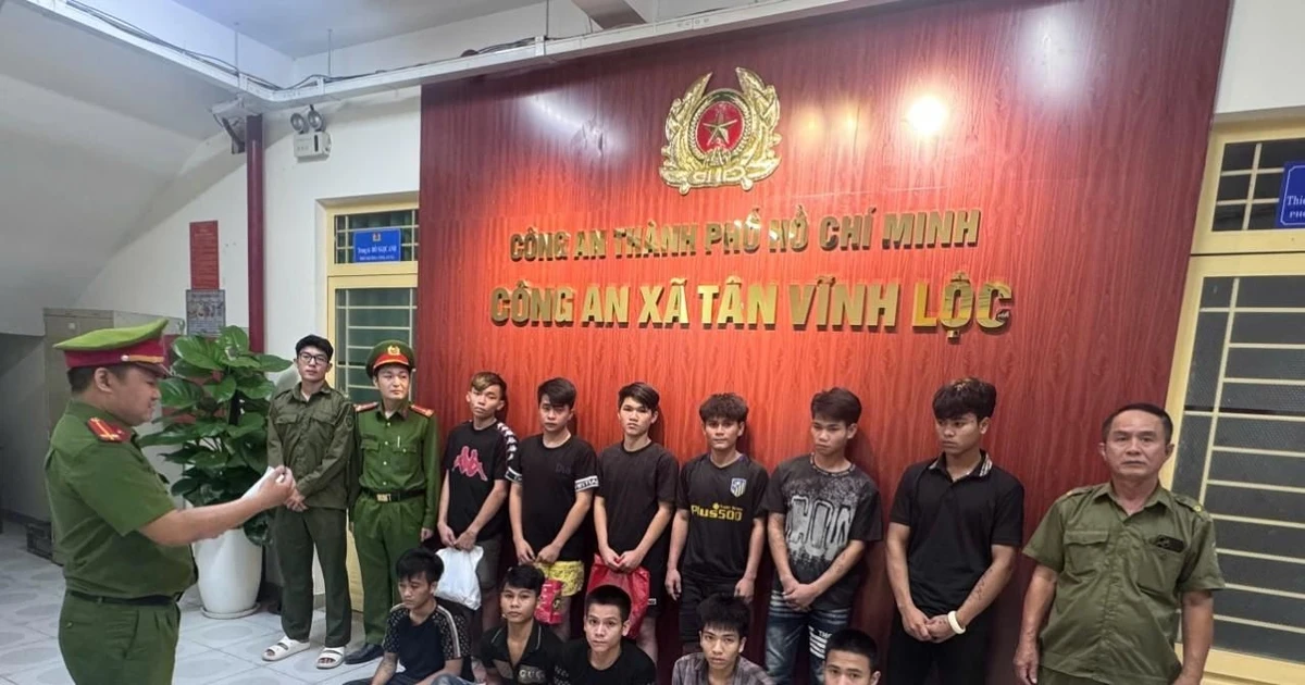 Khởi tố 11 đối tượng mang hung khí, rượt đuổi nhau gây náo loạn ở TPHCM