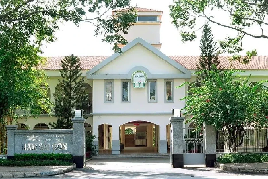 TPHCM giải thể, tổ chức lại một số trường công lập