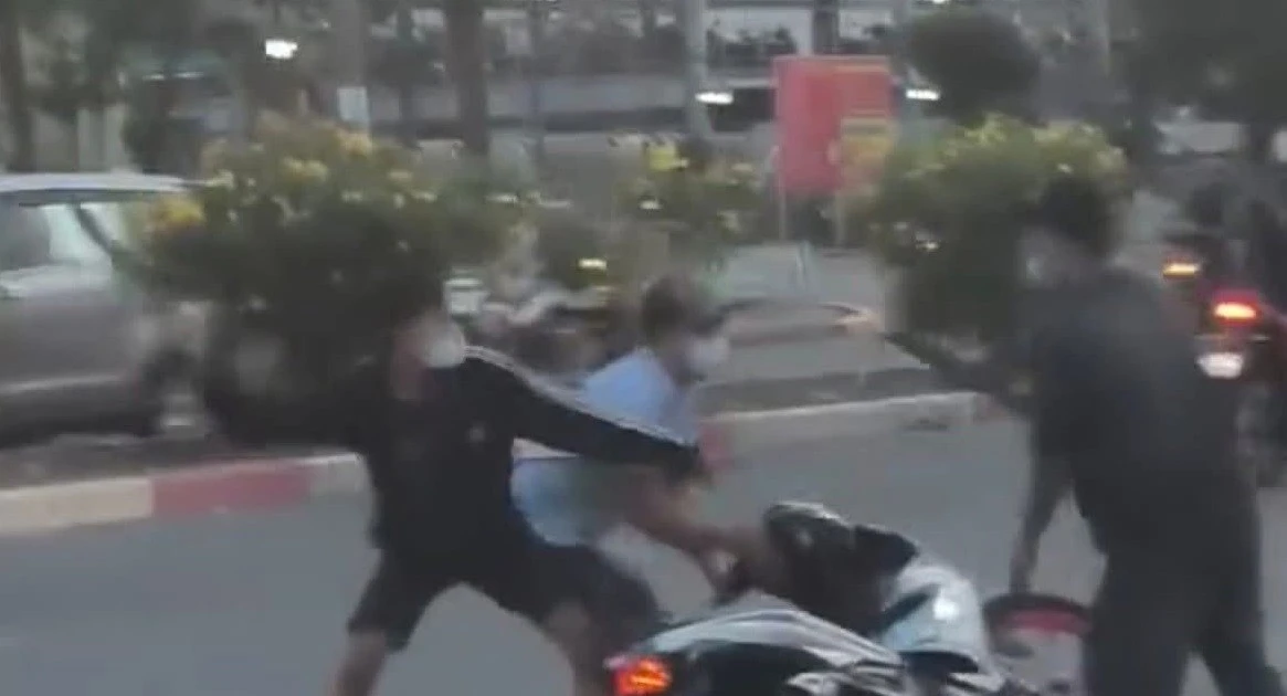 Bắt 4 đối tượng hỗn chiến, gây náo loạn khu công nghiệp Sóng Thần 2