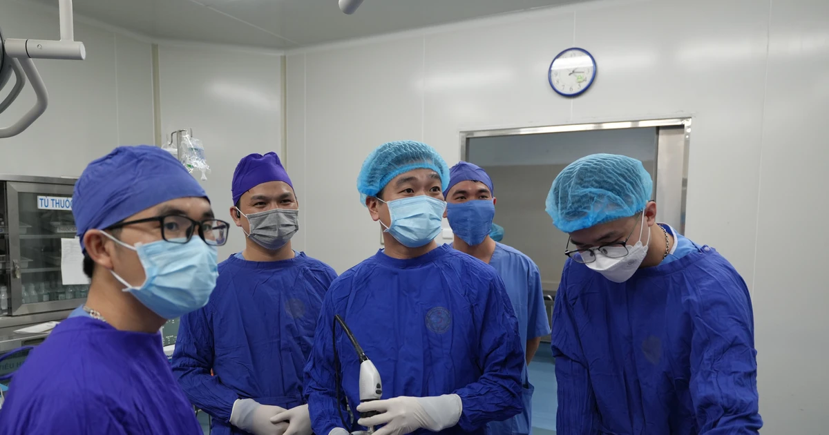 Đừng chủ quan với chảy máu cam, lồi mắt: Khối u hiếm có thể cướp thị lực