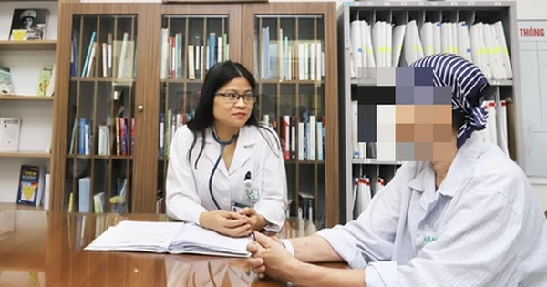 Từ dấu hiệu vàng da, phát hiện đồng thời hai ung thư nguy hiểm