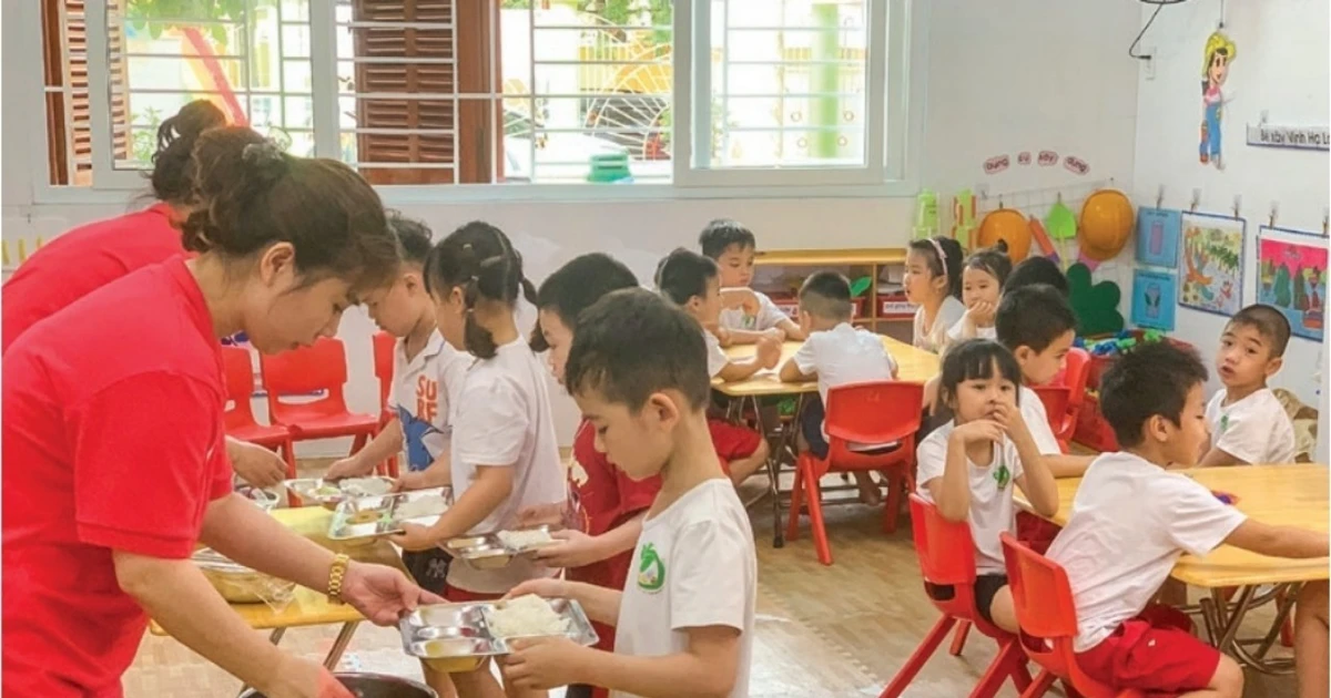 Dinh dưỡng học đường, chìa khóa nâng tầm vóc và trí tuệ Việt