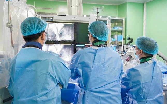 Công nghệ mới không cưa xương ức giúp trẻ mắc tim bẩm sinh phức tạp hồi phục nhanh