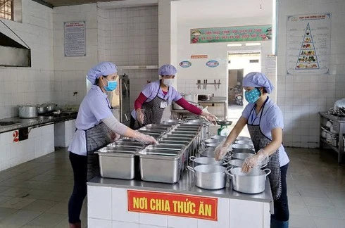 Hôm nay, kiểm tra đột xuất hệ thống bếp ăn trường học tại Hà Nội và Ninh Bình