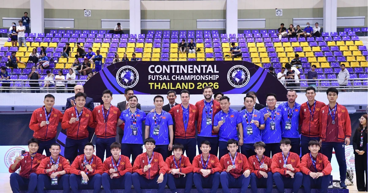 Futsal Việt Nam giành ngôi Á quân giải quốc tế tại Thái Lan