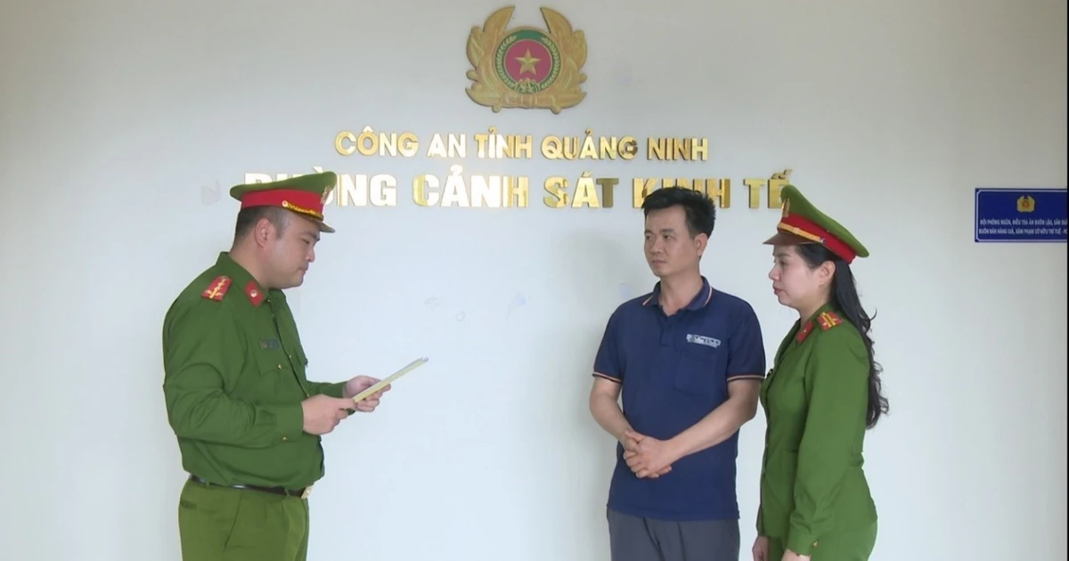 Dùng axit pha với nước lã để sản xuất ‘giấm nếp ủ men từ gạo’