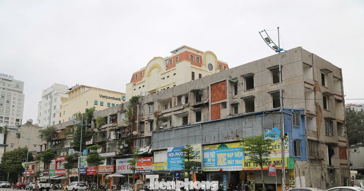 Nơm nớp sống trong chung cư rệu rã giữa trung tâm đô thị Quảng Ninh