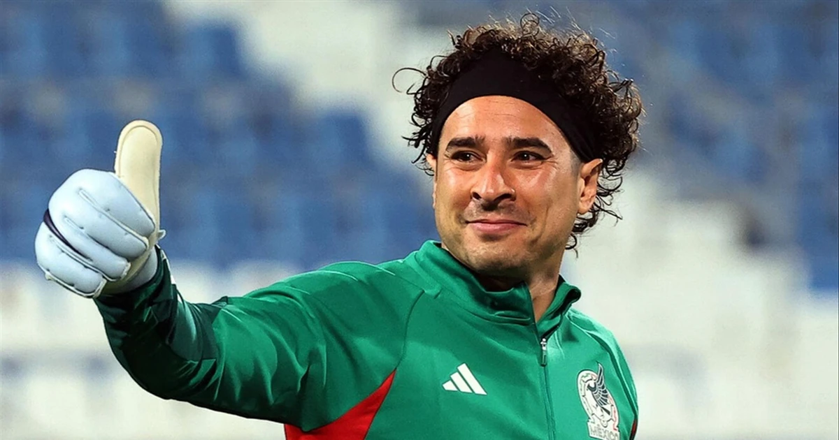 Guillermo Ochoa: Gã thủ môn 'dị' của đội tuyển Mexico