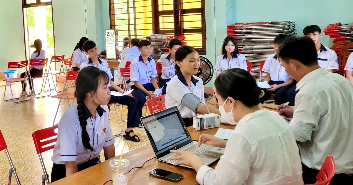 Vì sao Lâm Đồng tạm dừng khám sức khỏe miễn phí toàn dân?