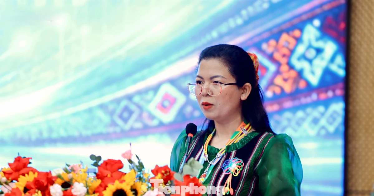Chị H' Hồng được bầu làm Chủ tịch Hội LHTN Việt Nam tỉnh Lâm Đồng khóa I