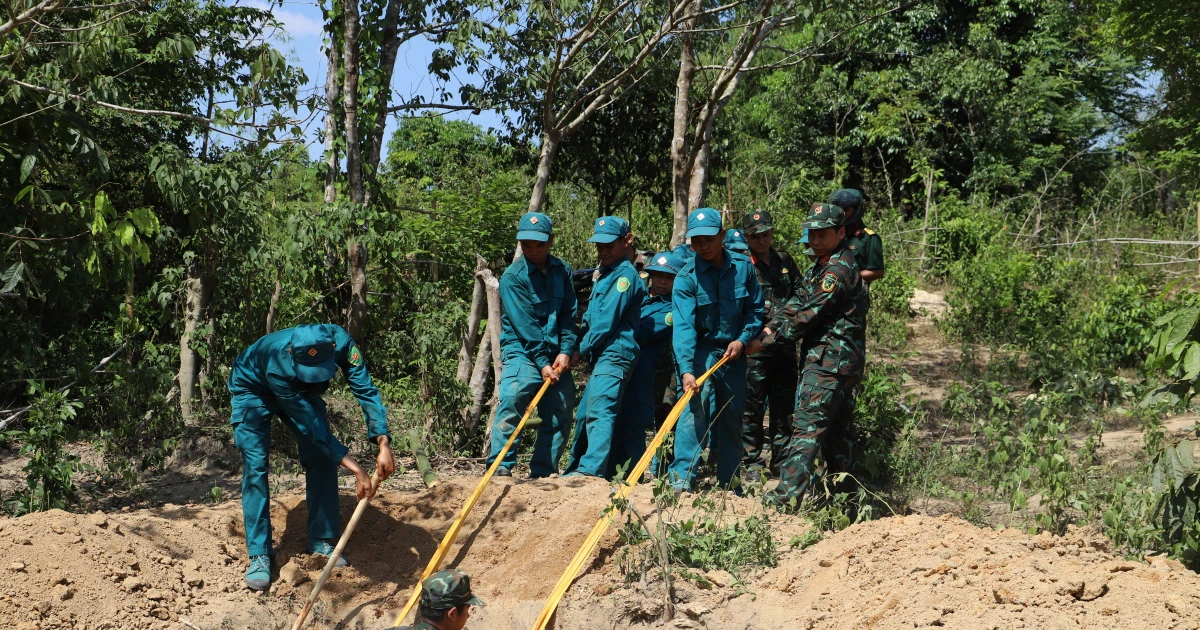 Hủy nổ 3 quả bom, một quả đạn pháo