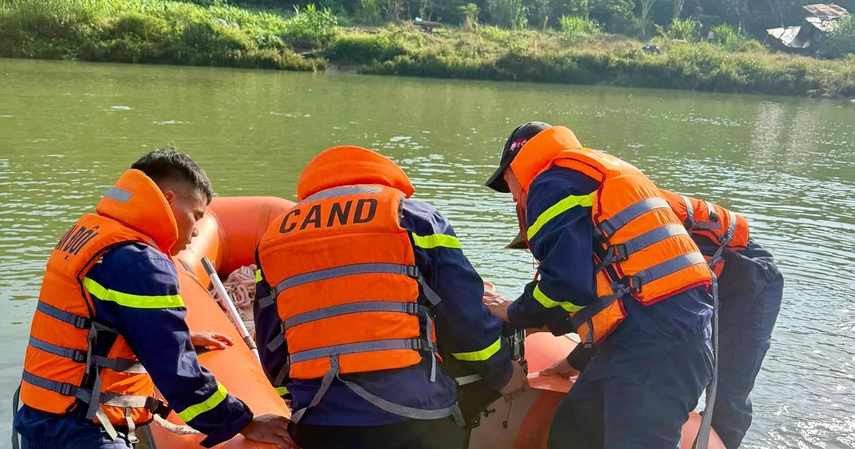 Bi kịch trên sông Đạ Dâng: Tìm thấy 2 thi thể, còn 1 người mất tích