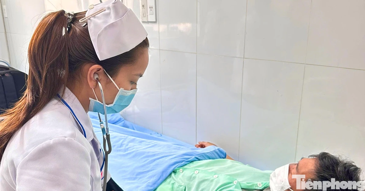 Vụ 84 người nhập viện sau khi ăn bánh mì: Công an vào cuộc, tạm đình chỉ cơ sở kinh doanh