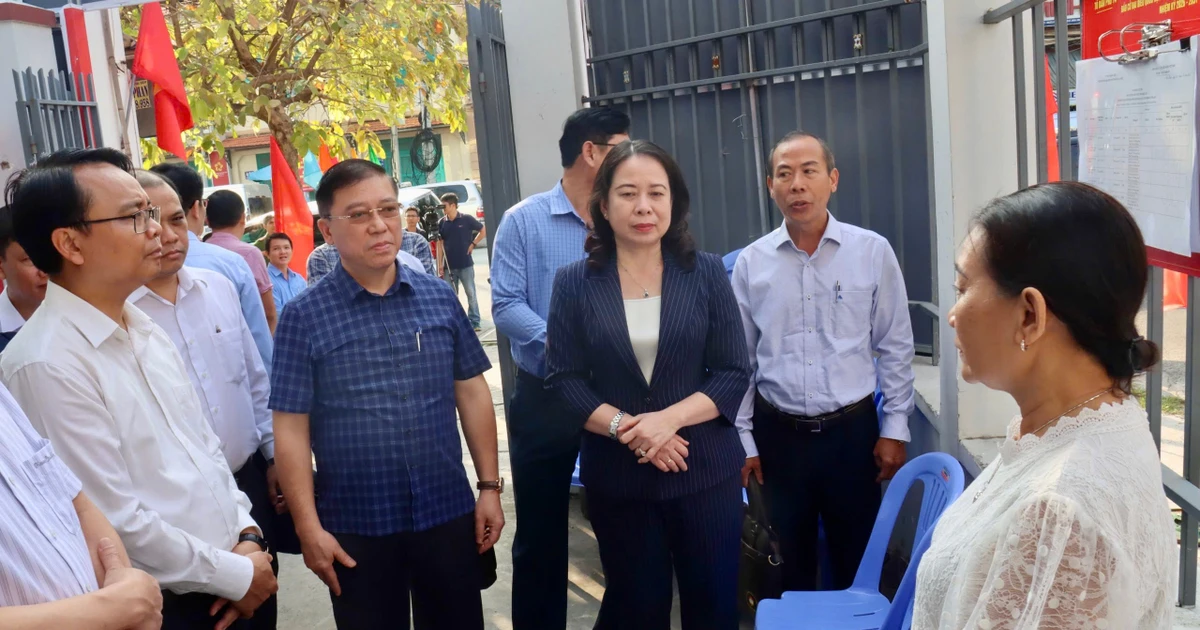 Phó Chủ tịch nước Võ Thị Ánh Xuân kiểm tra công tác chuẩn bị bầu cử tại Lâm Đồng