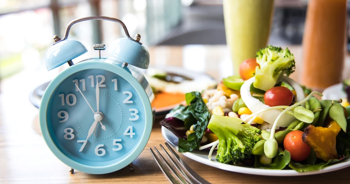 5 sai lầm nhịn ăn gián đoạn (IF) khiến bạn mãi không giảm được cân