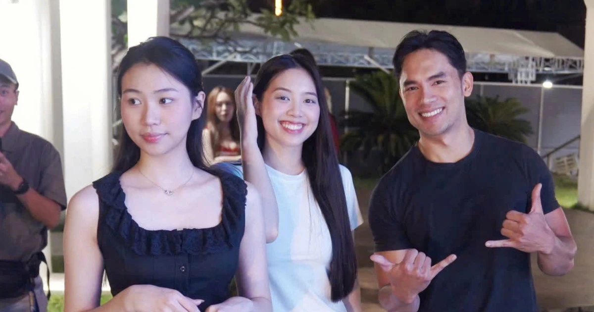 Ngọc Hân cùng dàn á hậu, người đẹp tập luyện đến khuya cho đêm nhạc 'Đón ánh bình minh'