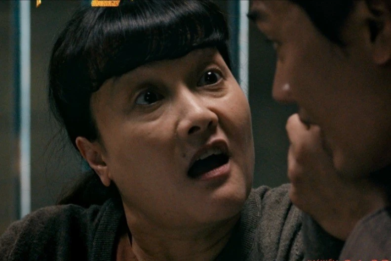 'Quỷ nhập tràng 2' vượt 100 tỷ đồng