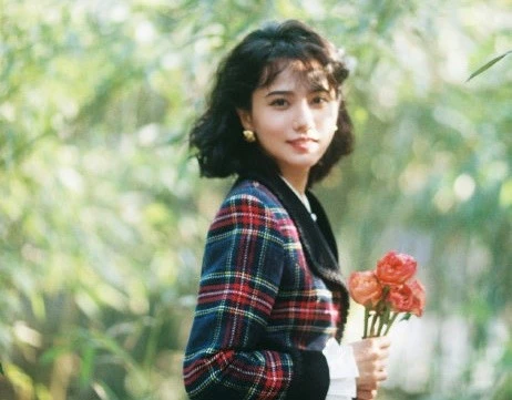 Khương Bội Dao châm ngòi cho những cuộc tranh luận sôi nổi