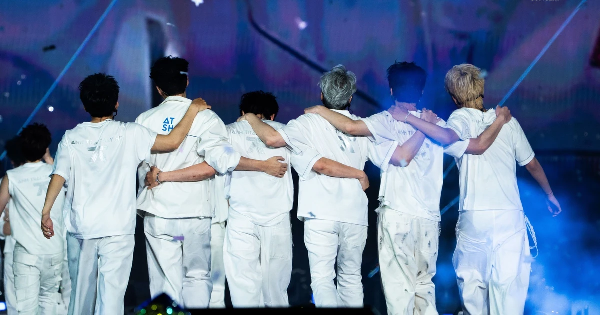 Loạt khoảnh khắc “chào tạm biệt” của dàn Anh Trai Say Hi 2025 khiến fan “ôm tim”