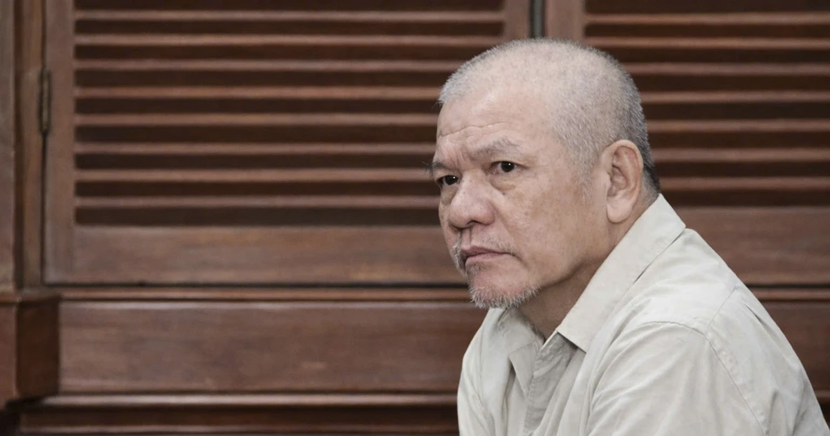 Chủ tiệm vàng ở TPHCM tổ chức vận chuyển trái phép hơn 18 triệu USD và 2 nghìn tỷ qua biên giới