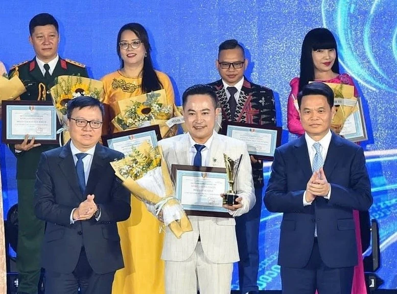Trao giải 'Tiếng hát Người làm báo mở rộng 2026'