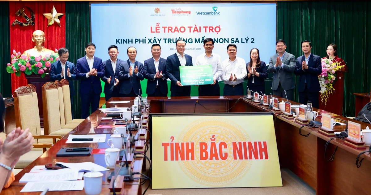 Vietcombank trao 10 tỷ đồng xây trường vùng cao Bắc Ninh