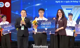 Nam sinh Trường Đại học Tôn Đức Thắng giành quán quân cuộc thi Đấu trường Tài chính 2025