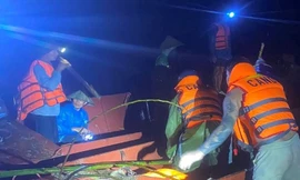 Người phụ nữ mất tích khi ra khe suối lúc lũ đổ về