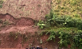 Sạt lở đất vùi lấp 2 vợ chồng ở Thanh Hóa