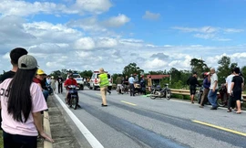 Va chạm với xe đầu kéo, người phụ nữ 29 tuổi tử vong tại chỗ