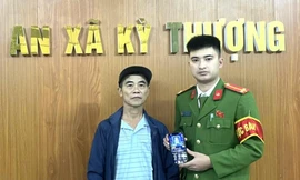 Tài khoản bất ngờ nhận được 9.999.999 đồng, người đàn ông đến công an trình báo