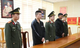 Khởi tố 2 đối tượng đưa 24 người xuất khẩu lao động trái phép bằng đường biển