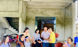 Quỹ Thiện Tâm hỗ trợ người dân Hà Tĩnh bị thiệt hại sau bão số 10