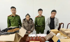 Đôi nam nữ biến phòng trọ thành xưởng tẩm ướp ma túy Tobaco 