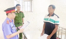 Đâm trọng thương hàng xóm vì vịt chết bất thường