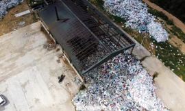 Khu xử lý rác có vốn gần 15 tỷ dừng hoạt động, hàng chục tấn rác chất đống