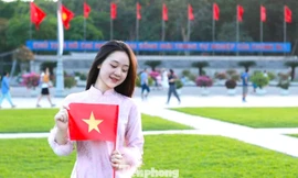 Giới trẻ xứ Nghệ lưu giữ khoảnh khắc ý nghĩa dịp 2/9