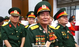 Trong dòng chảy ký ức hào hùng vẫn không ngừng nhớ thương đồng đội