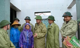 Phó Thủ tướng Trần Hồng Hà kiểm tra công tác khắc phục hậu quả bão số 5 tại Hà Tĩnh