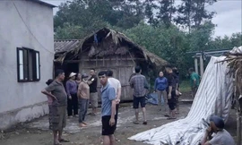 Vừa xem điện thoại vừa sạc, nam thanh niên bị sét đánh tử vong