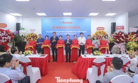 Báo Tiền Phong khánh thành Văn phòng đại diện khu vực Bắc Trung Bộ