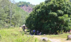 Phát hiện hộp sọ và xương người rải rác trên núi ở Nghệ An